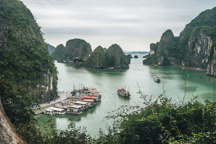 Vietnam Travel Guide: Top 12 Must-Visit Destinations You Can’t Miss