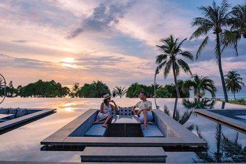 Explore the Best Adults-Only Resorts Around the World : A Comprehensive Guide